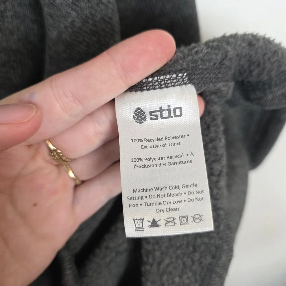 Stio Men's Gray Wilcox Fleece Half Zip Outdoor Sweater Jacket Pullover Size L